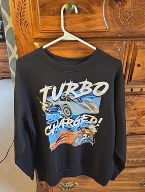 NWT HOT WHEELS GRAPHIC CREW NECK SWEATSHIRT TURBO CHARGED MEN'S SMALL